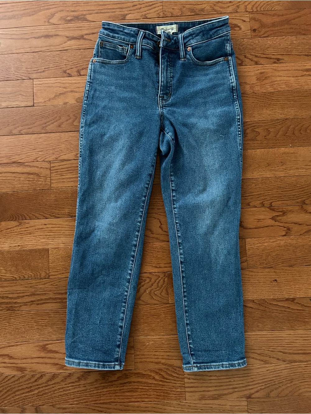 Madewell Blue Jeans - petite - Medium Wash - curvy stovepipe - 28P